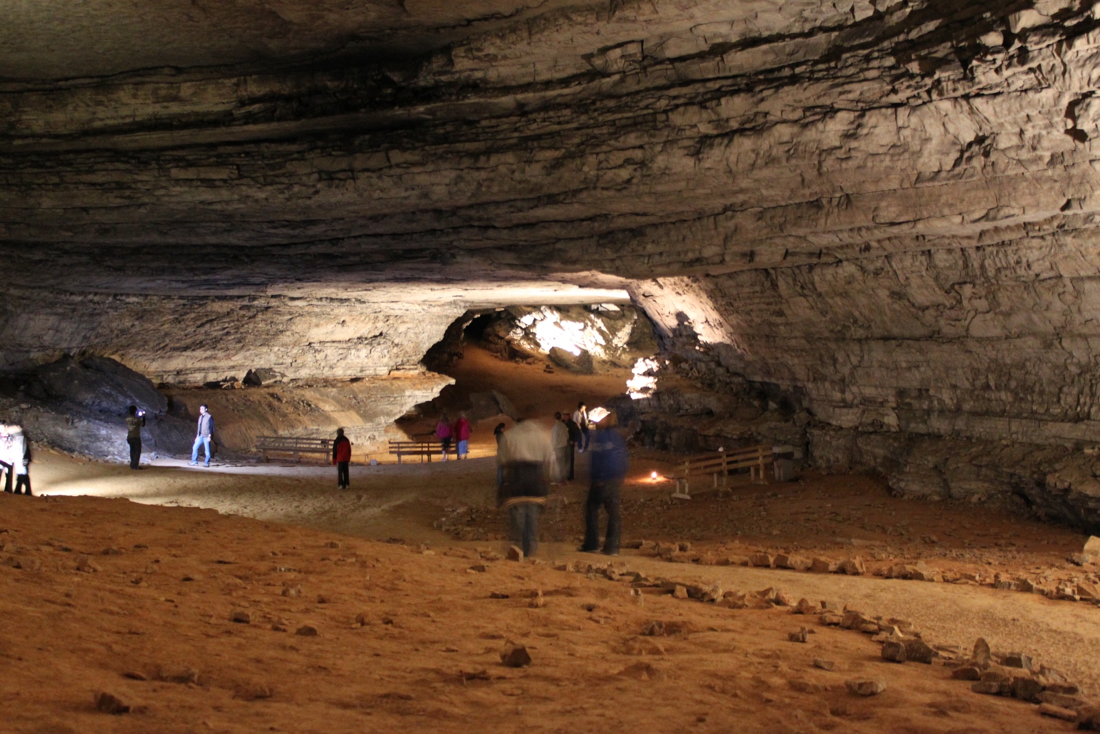 Мамонтова пещера. США